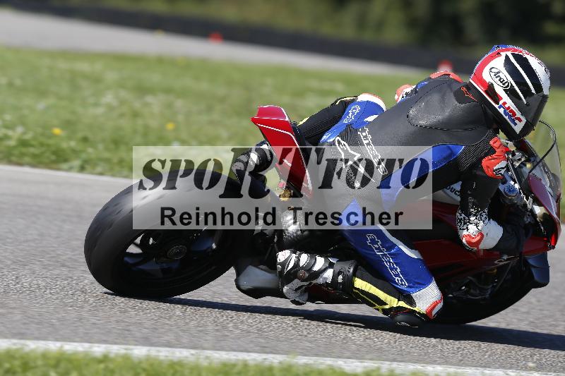 /55 20.09.2025 Speer Racing ADR/Gruppe rot/backside